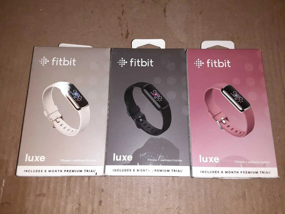 FITBIT LUXE - Fitness and Wellness Tracker - (With 6 Months Fitbit Premium Membership)